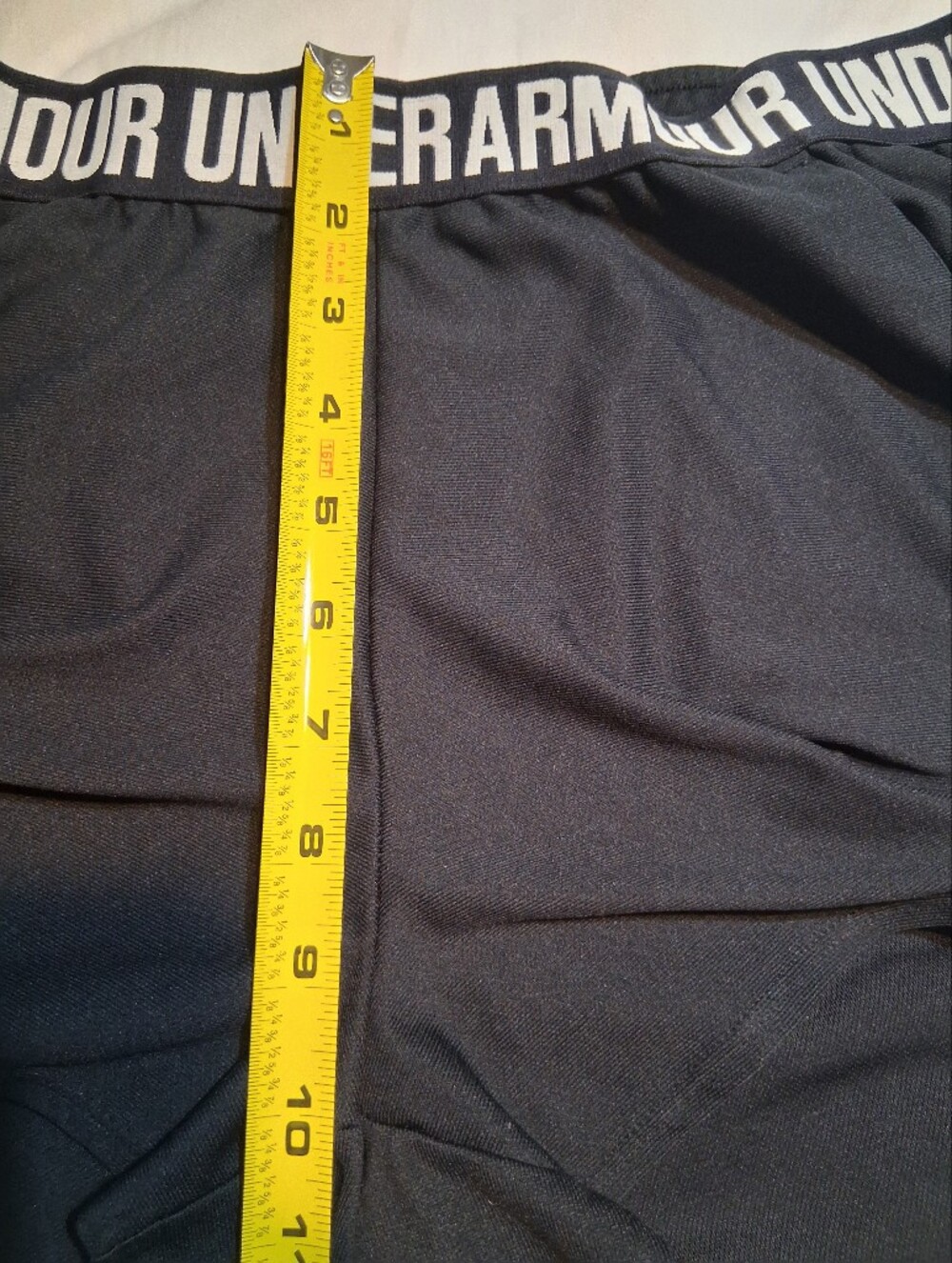Under Armour Black Athletic Shorts Elastic Waistband (28" Waist) Gym Fit Active - Picture 5 of 7